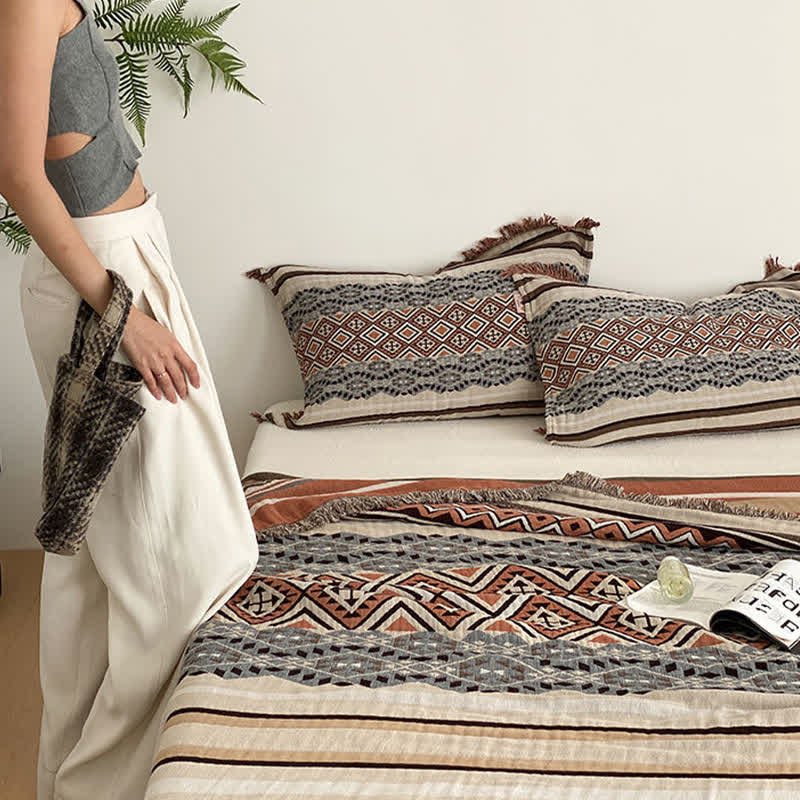 Ethnic Style Four-layer Cotton Gauze Tassel Quilt - image 1