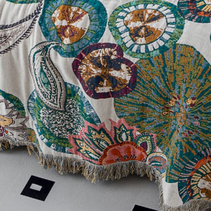 Plant Print Cotton Gauze Reversible Blanket - image 5