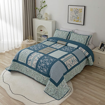 Plaid Botanical Print Cotton Patchwork Quilt - image 1