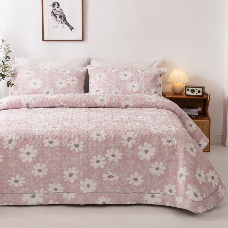 Country Style Floral Cotton Quilt - image 1
