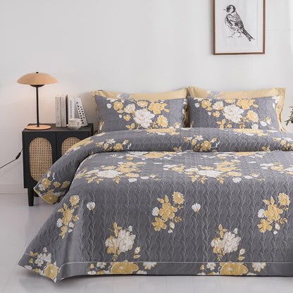 Luxurious Floral Print Cotton Quilt - image 2