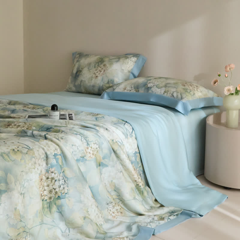 Fresh-looking Floral Lyocell Fiber Summer Silky Quilt - image 1