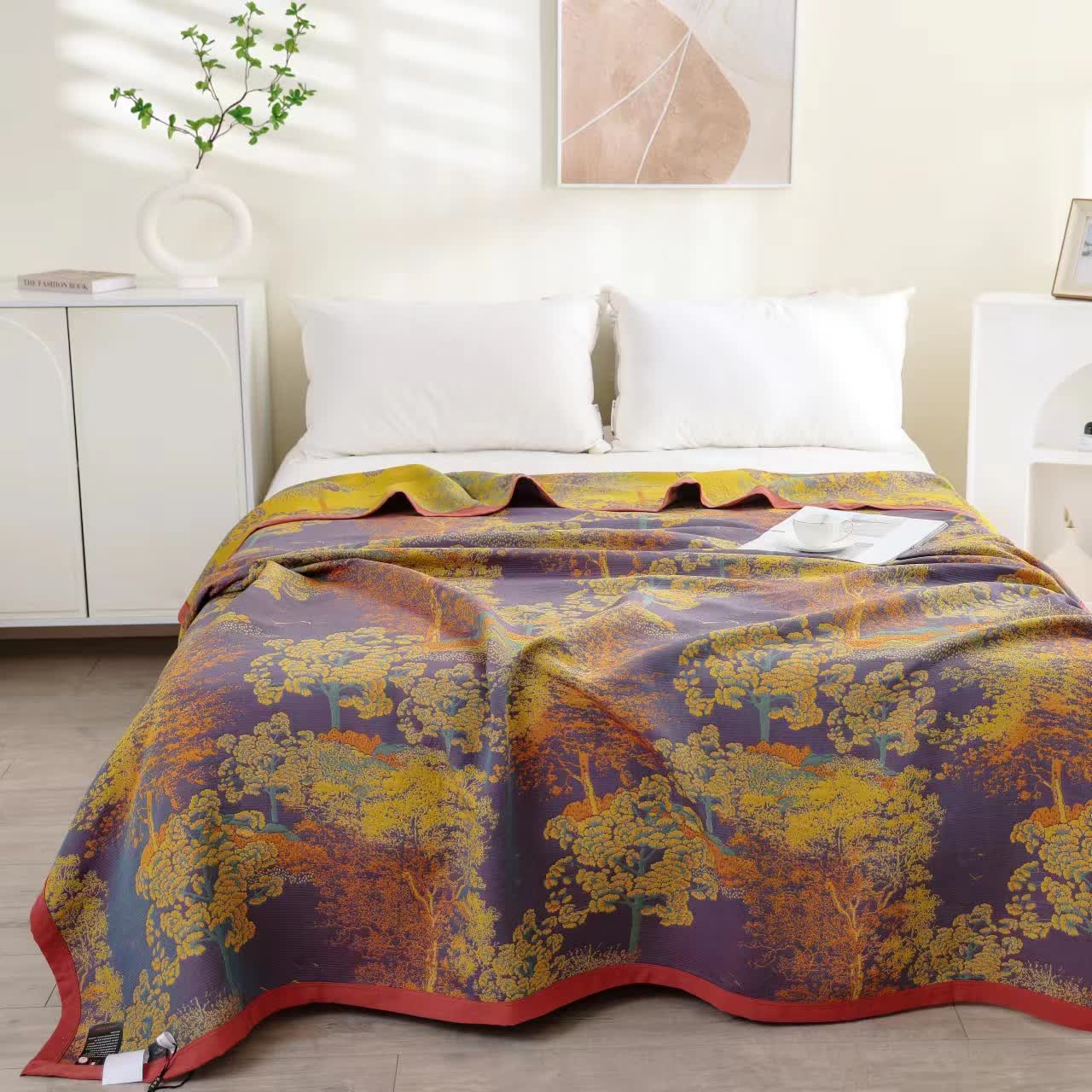 Retro Tree Print Soft Cotton Gauze Quilt - Queen - image 0