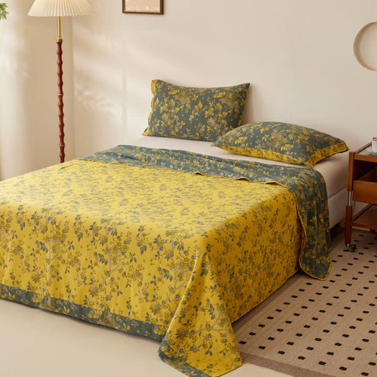 Vintage Plum Blossom Cotton Gauze Yarn-dyed Reversible Coverlet - Coverlet with 2PCS Pillowcases - King - image 0