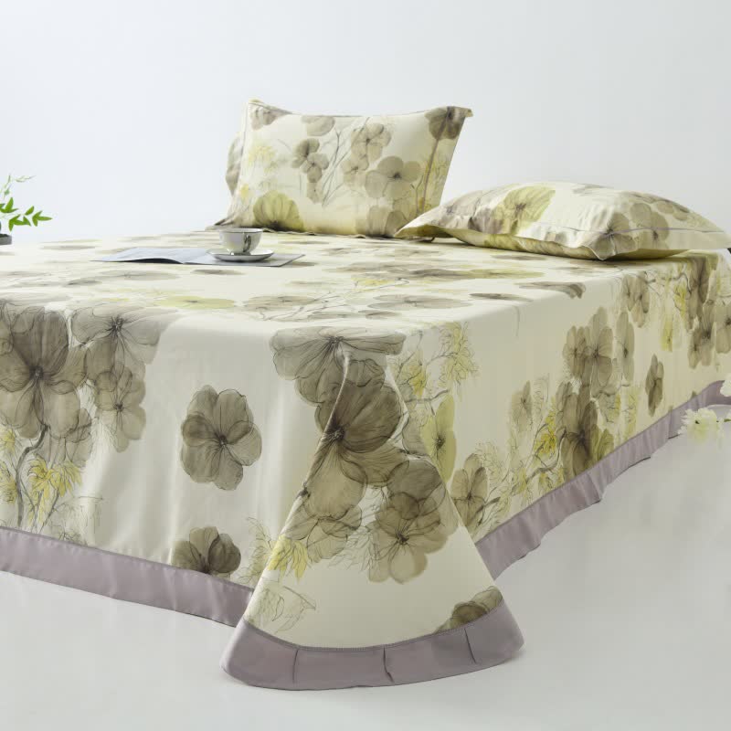 Pansy Print Cool Natural Fiber Bedspread - image 6