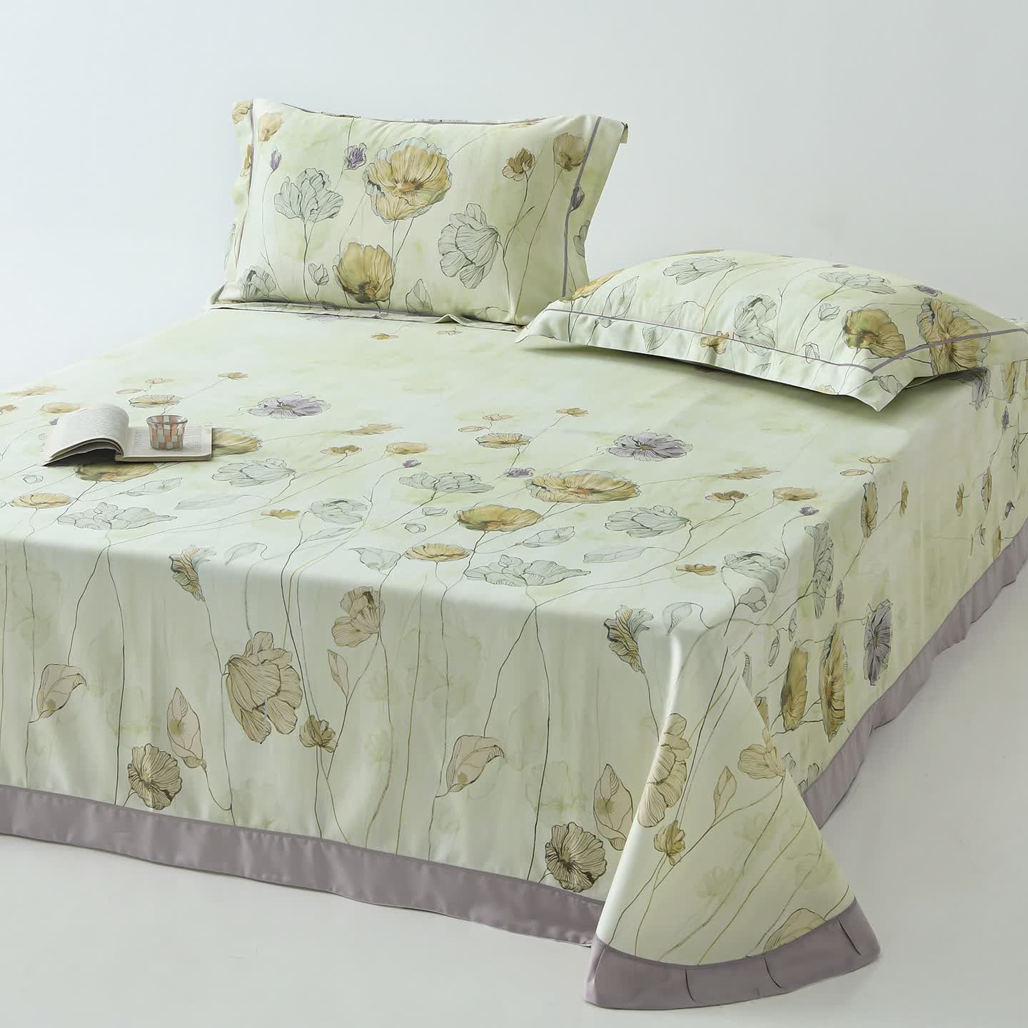 Poppy Print Cool Natural Fiber Bedspread - image 1