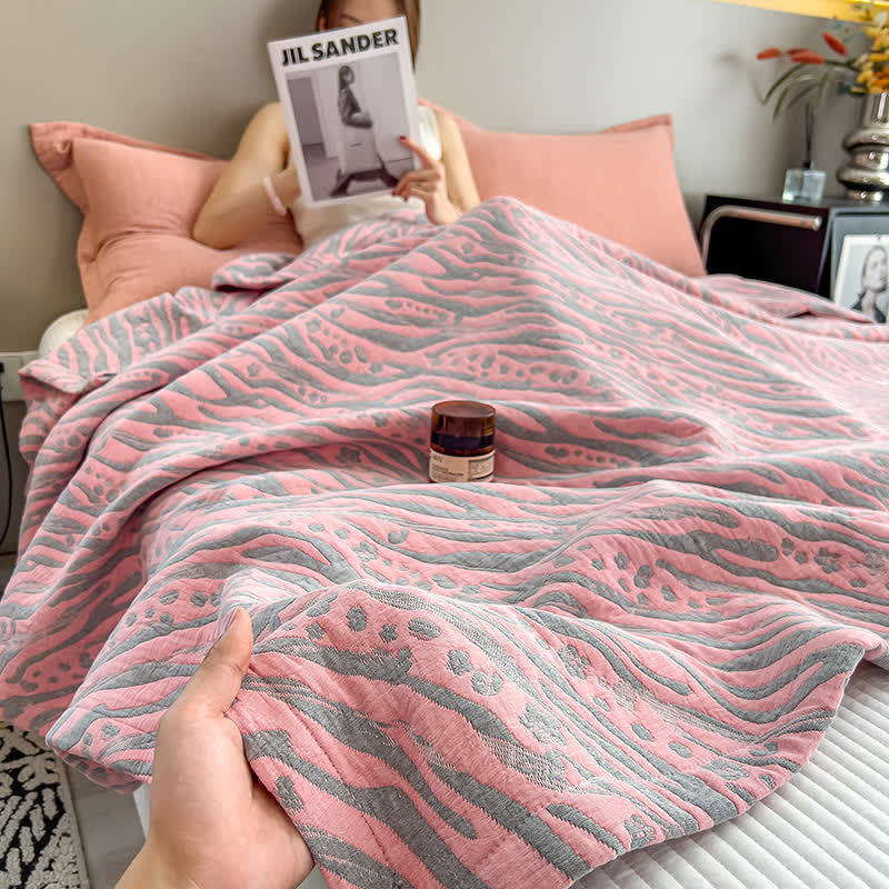 Zebra Floral Print Cotton Muslin Quilt - Pink - King - image 5