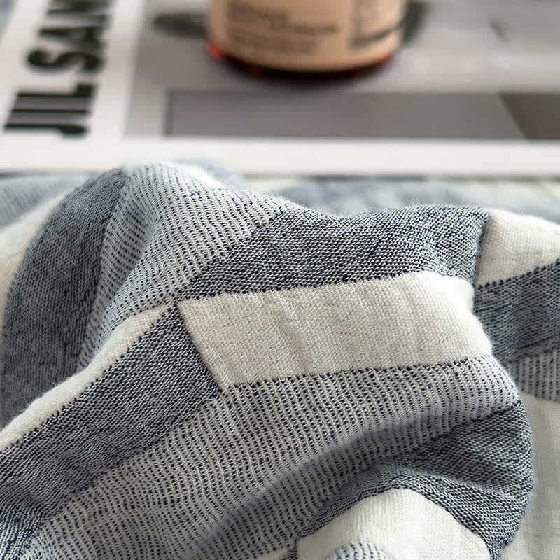 Geometric Triangle Print Cotton Muslin Quilt - image 7