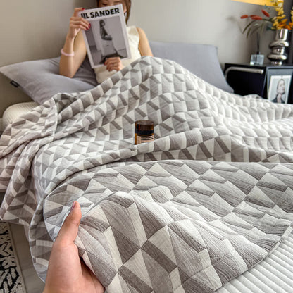 Geometric Triangle Print Cotton Muslin Quilt - image 12