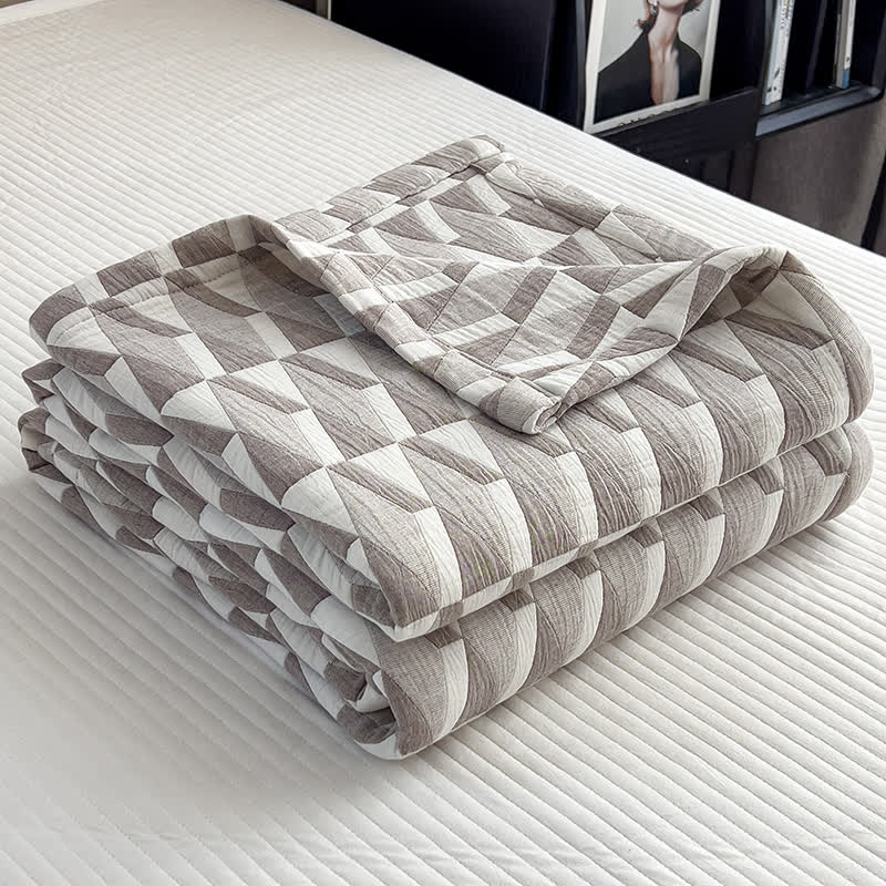 Geometric Triangle Print Cotton Muslin Quilt - image 13