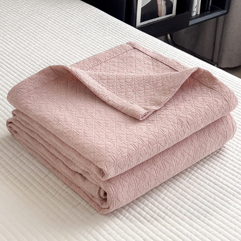 Geometric Grid Print Cotton Muslin Quilt - image 5