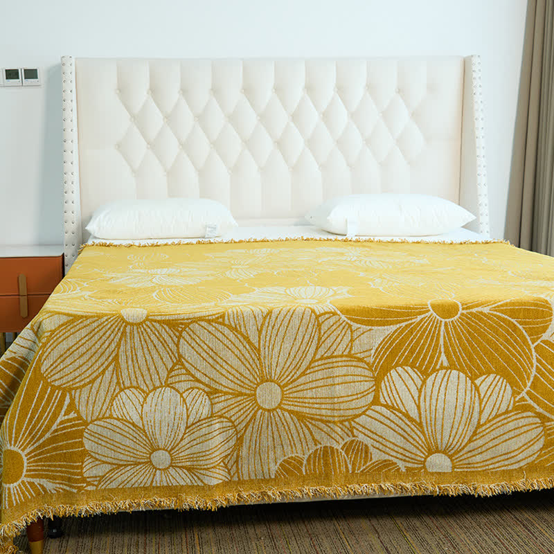 Daisy Jacquard Chenille Blanket with Tassels - image 2