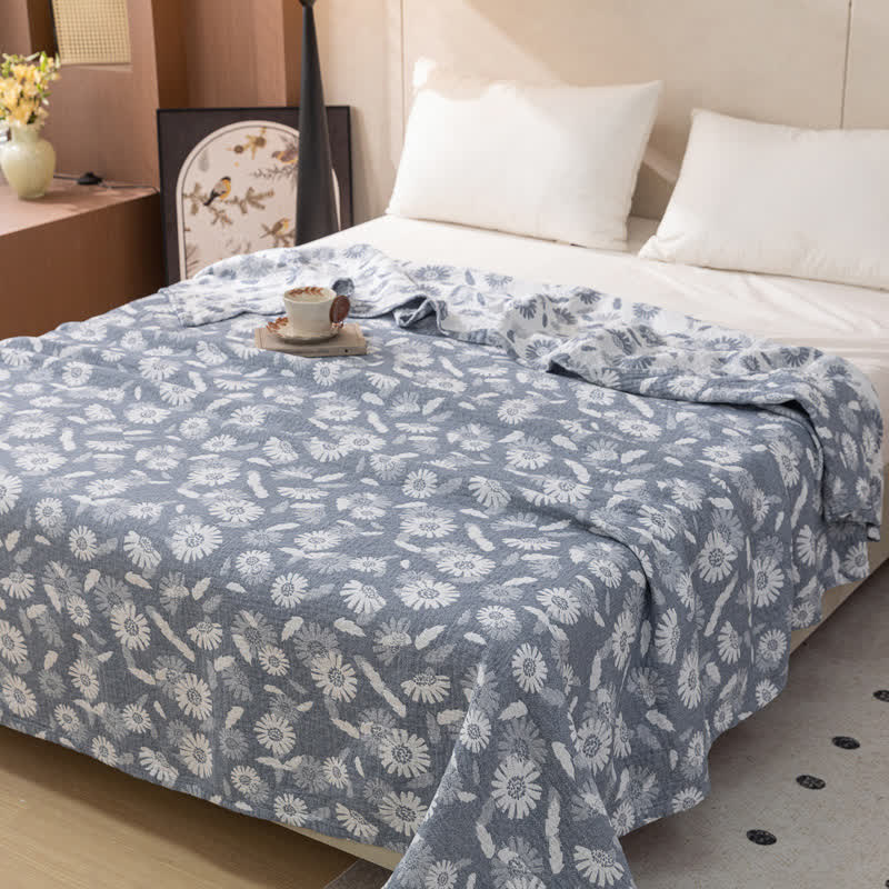 Blue Daisy Print Cotton Gauze Quilt - Queen - image 0