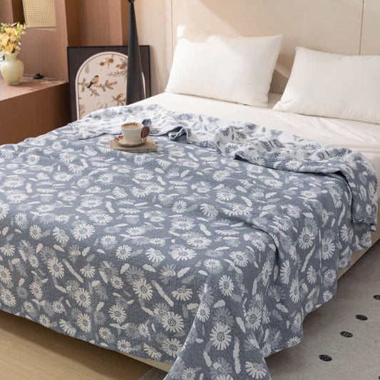 Blue Daisy Print Cotton Gauze Quilt - Queen - image 0