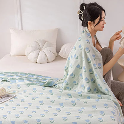 Tulip Cotton Gauze Reversible Quilt - image 3