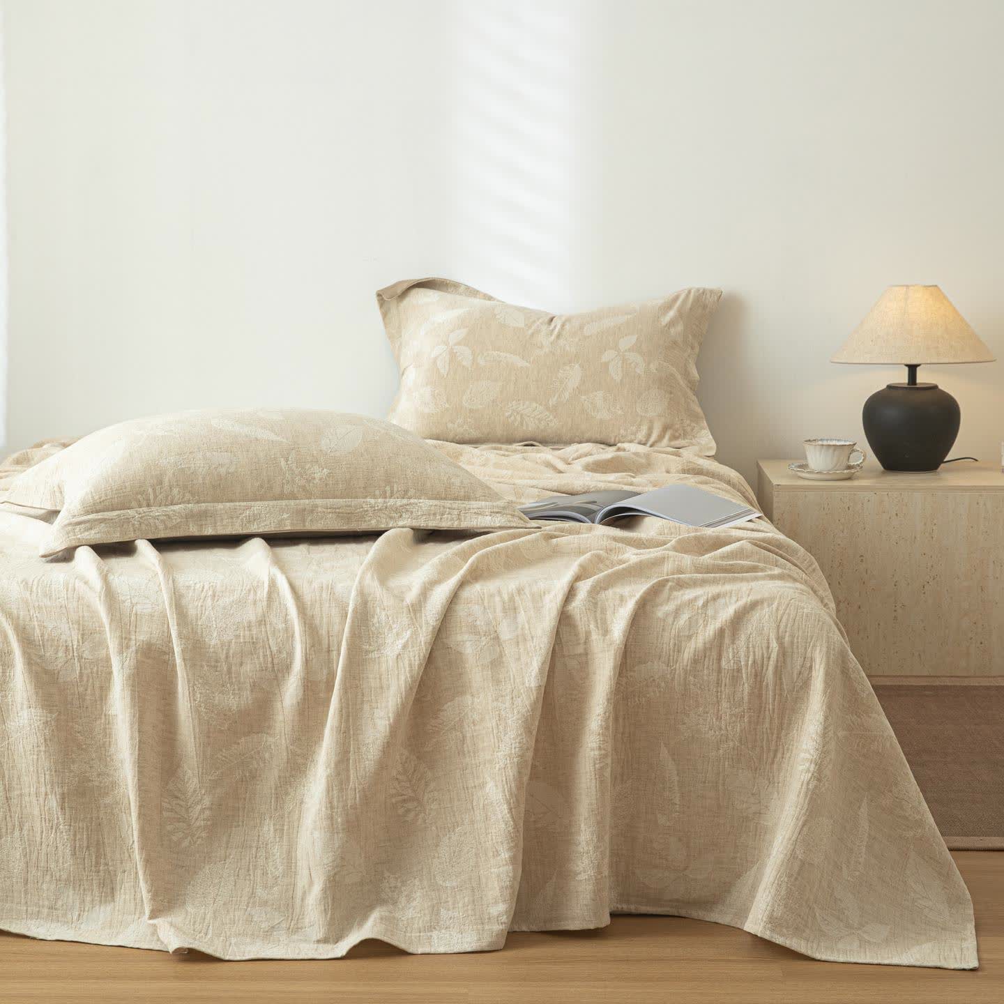 Jungle Leaves Textured Cotton Linen Bedspread - Bedspread with 2PCS Pillowcases - King - image 0