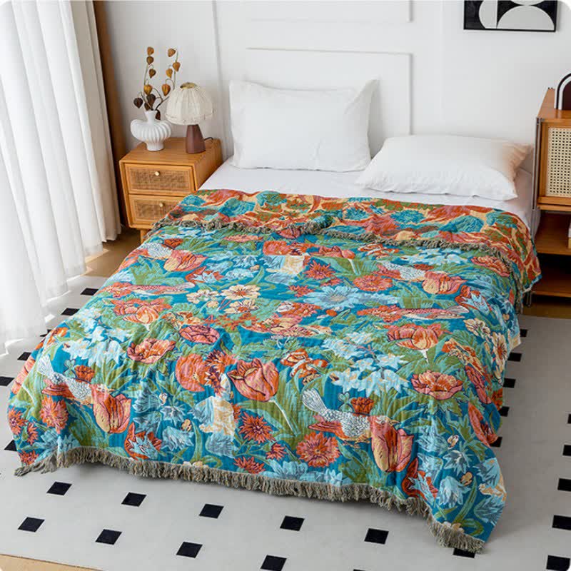 Tulip Gerbera Natural Cotton Tassel Quilt - image 2
