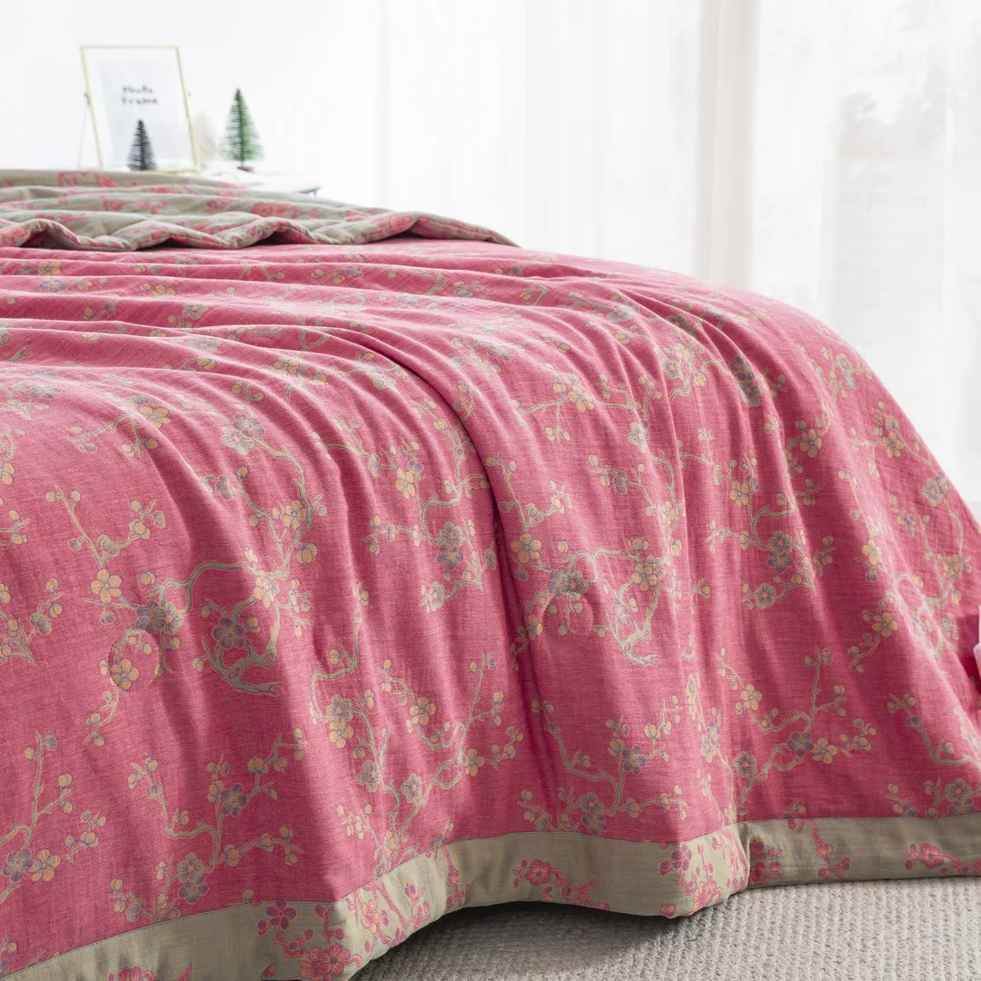 Pink Wintersweet Cotton Gauze Jacquard Quilt - image 3