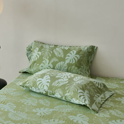 Green Monstera Cotton Gauze Jacquard Bedspread - image 6