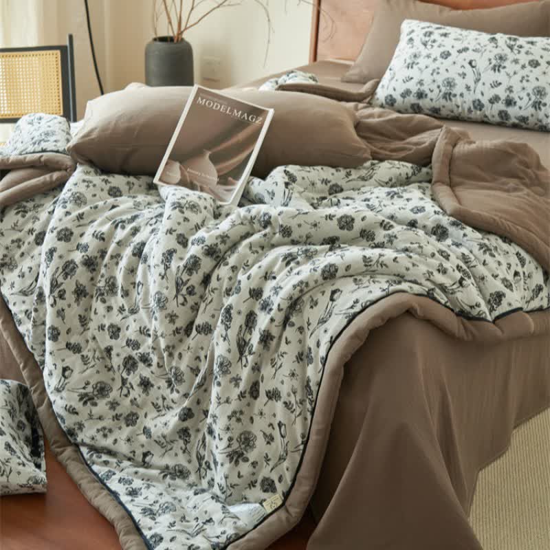 Black Floral Natural Cotton Gauze Quilt - image 5