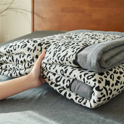 Leopard Print Natural Cotton Gauze Quilt - image 7