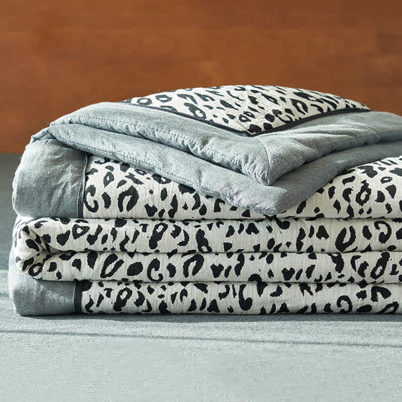 Leopard Print Natural Cotton Gauze Quilt - image 6