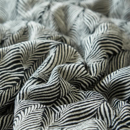 Leaf Stripe Natural Cotton Gauze Quilt - image 5