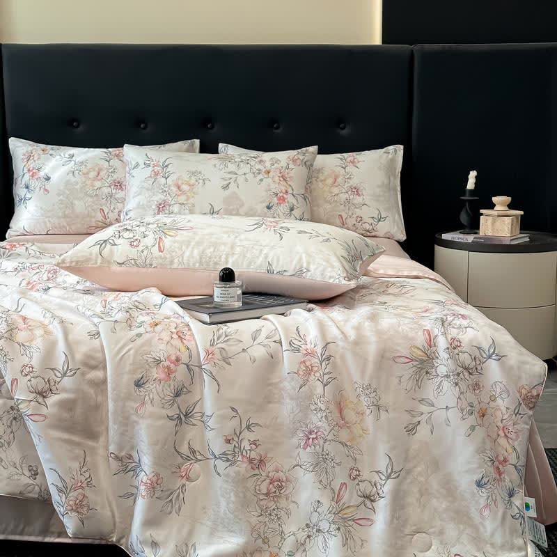 Rose Print Silky Natural Quilt - image 2