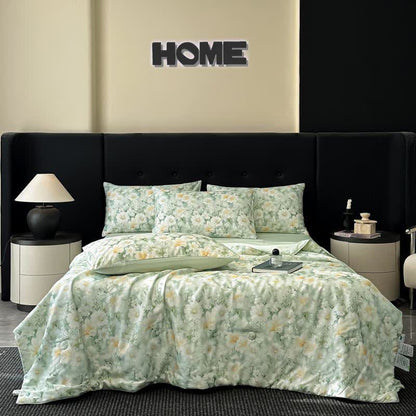 Silky Watercolor Flower Print Natural Quilt - Green - Bedding Sets - King - image 0