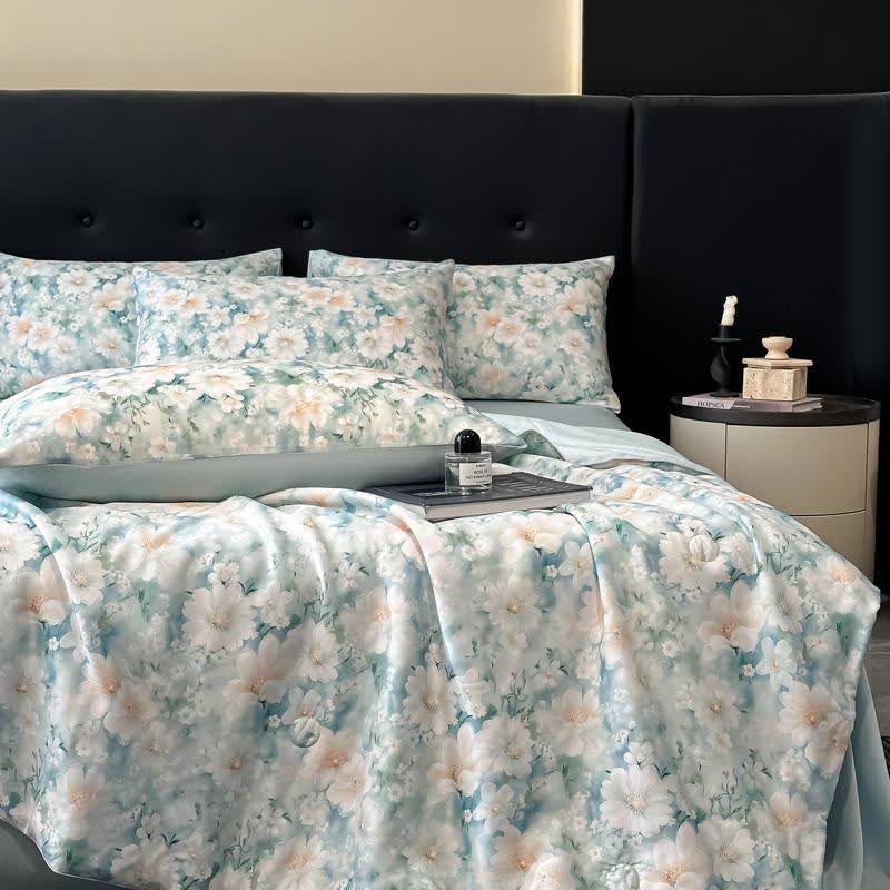 Silky Watercolor Flower Print Natural Quilt - image 5