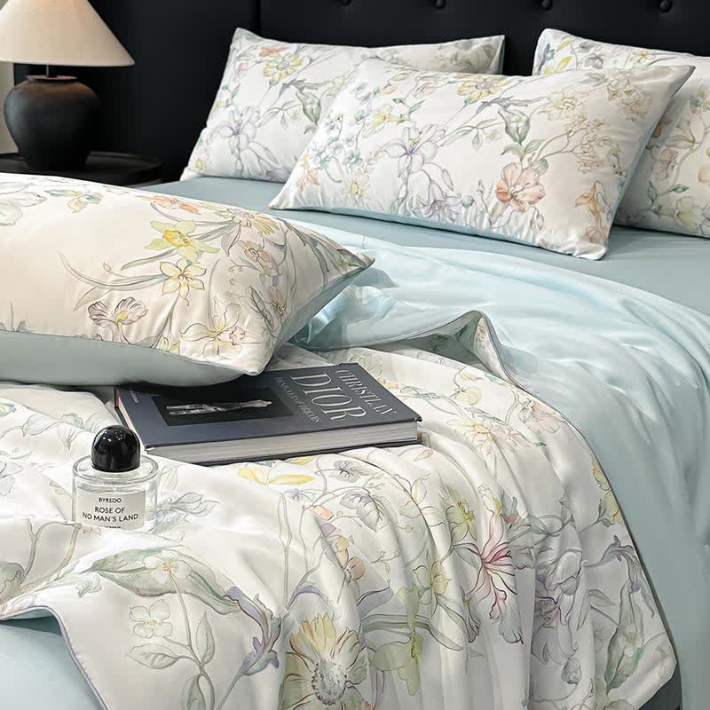 Pastel Floral Print Silky Natural Quilt - image 1