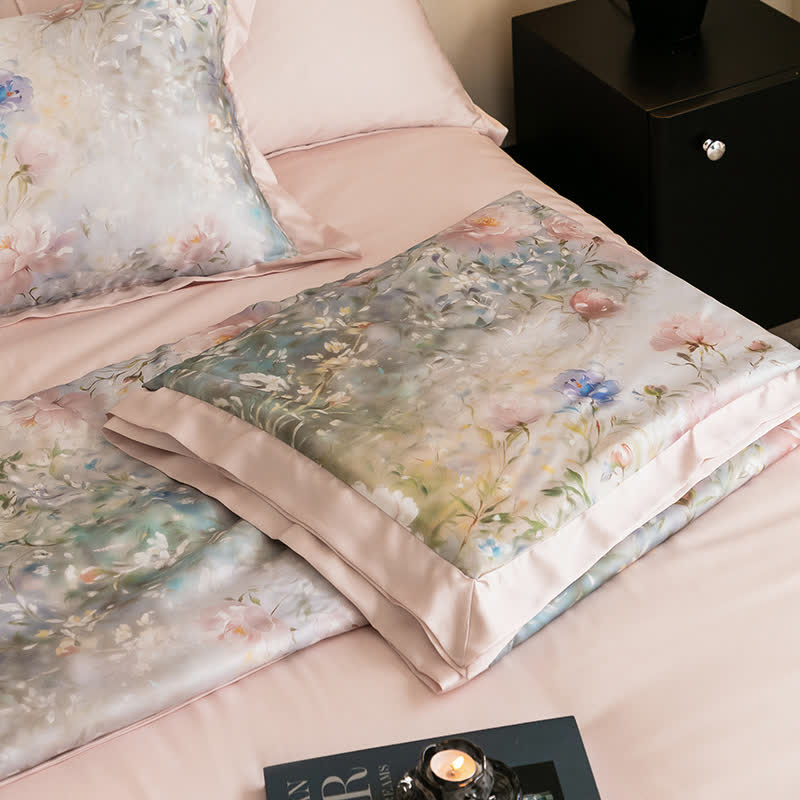 Poppy Floral Print Silky Natural Quilt - image 12
