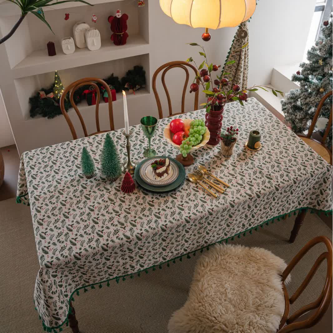Christmas Pine Needle Berry Print Tablecloth - image 2