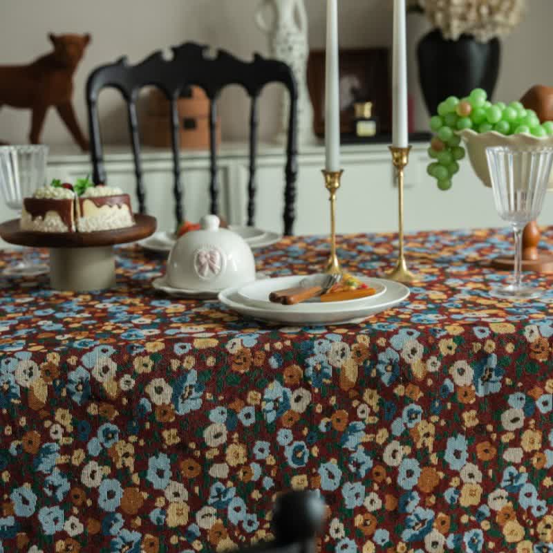 Retro Floral Blooming Jacquard Tablecloth - image 2
