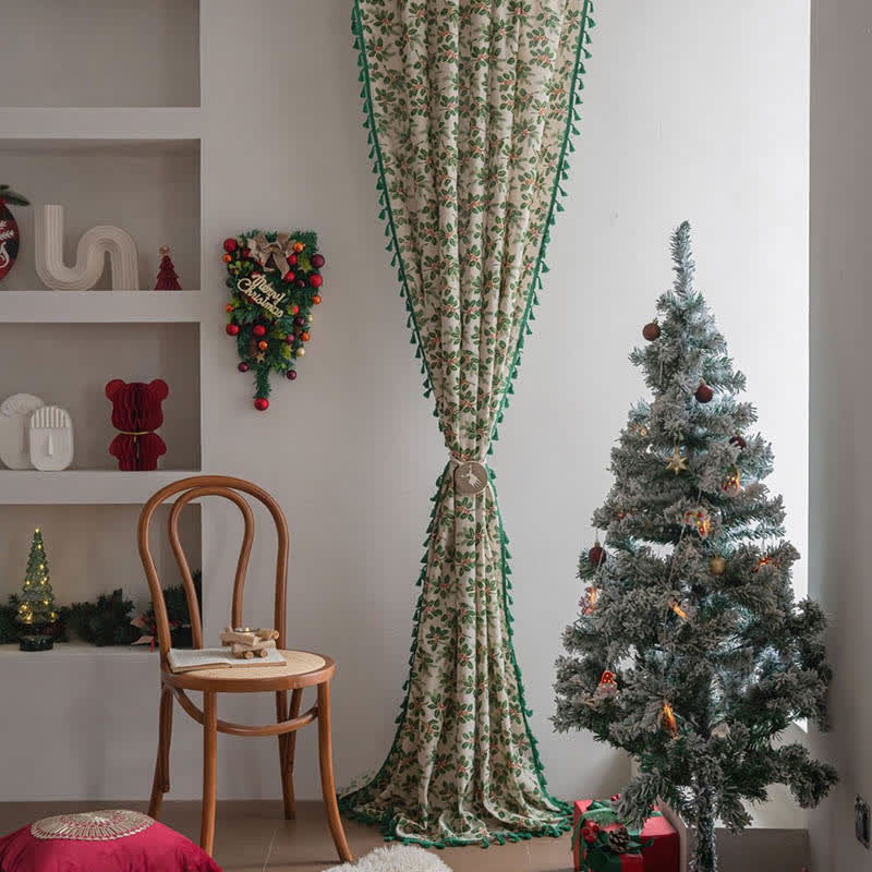 Christmas Holly Leaf Print Curtain - image 2
