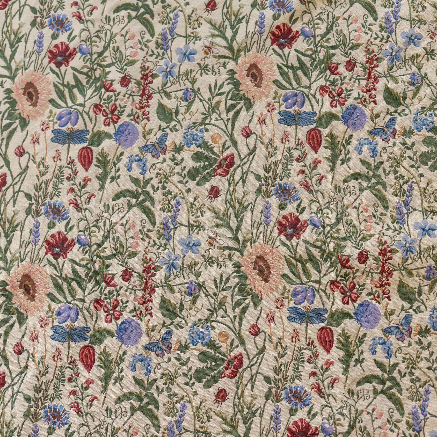 Painterly Dahlia Floral Tassel Curtain - image 9