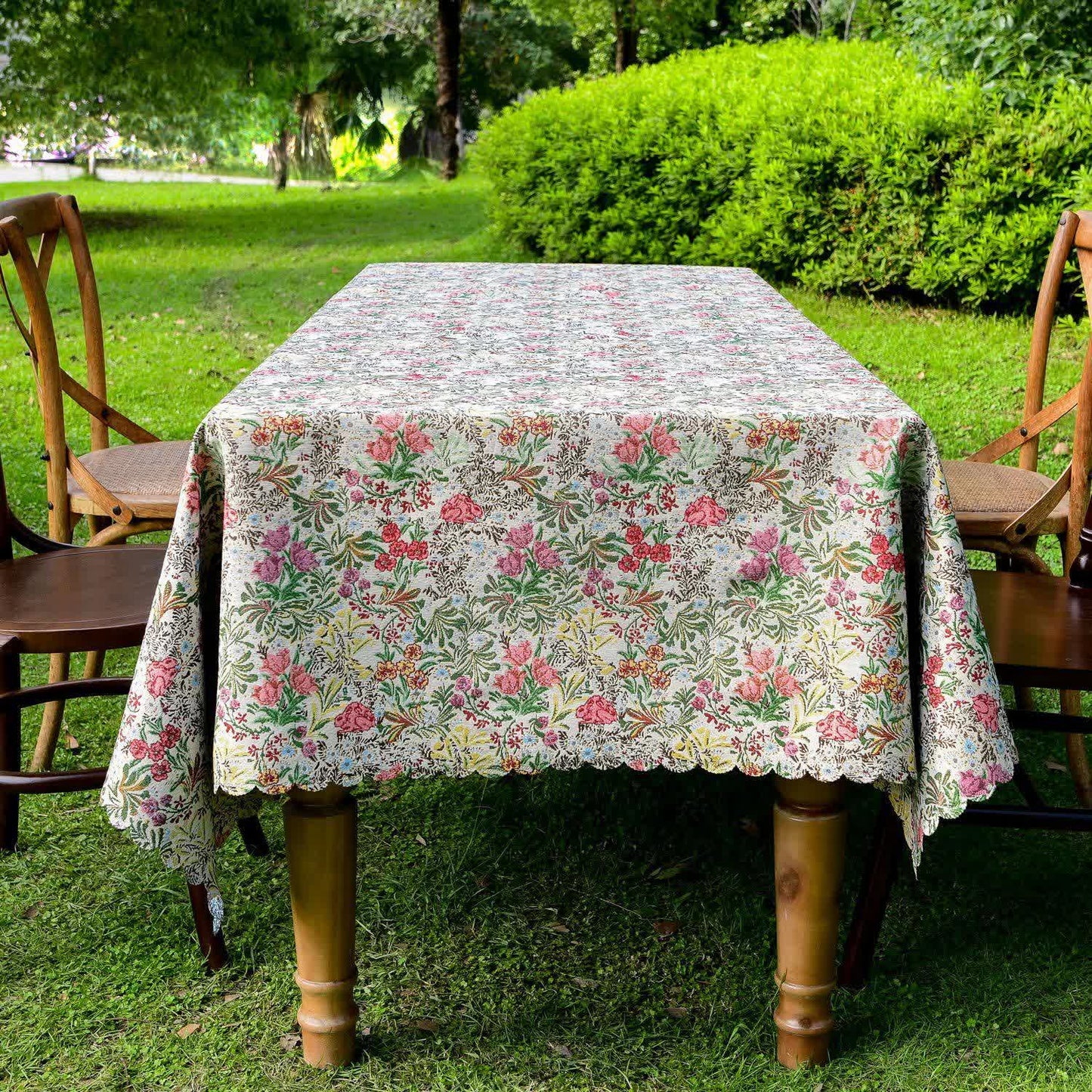 Painterly Floral Scalloped Edge Tablecloth - 55" x 102" - image 0