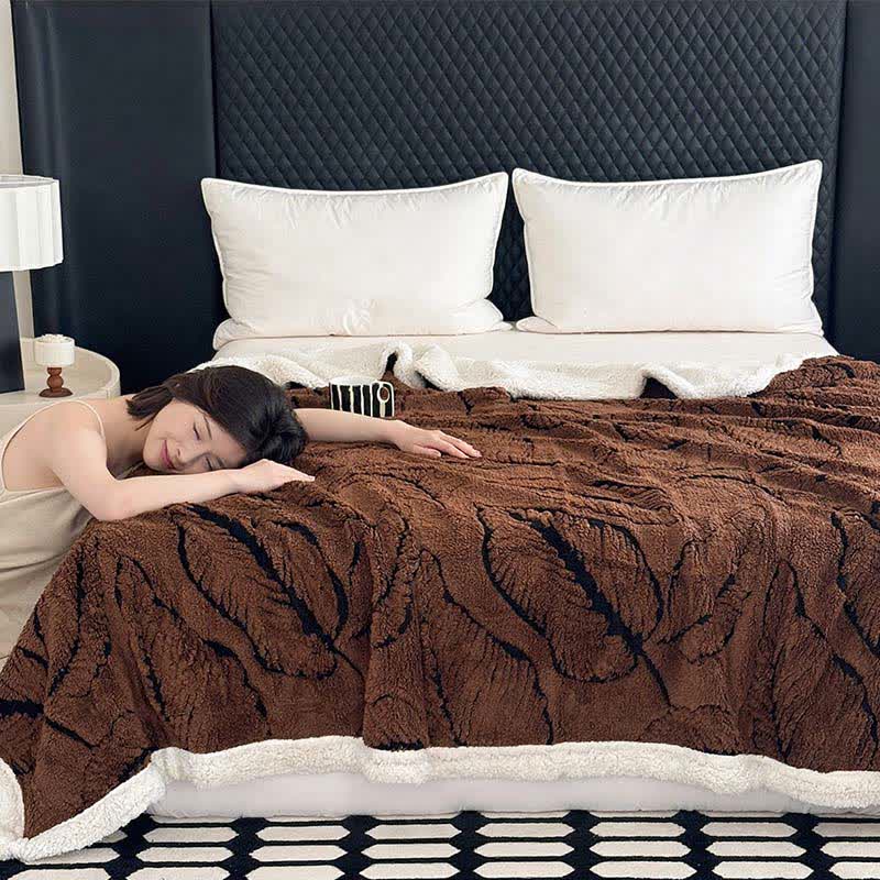 Large Leaf Jacquard Plush Blanket - image 13