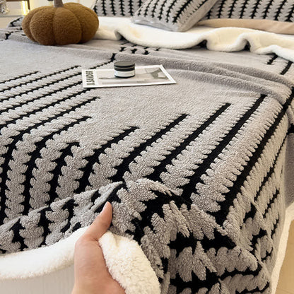 Geometric Print Jacquard Throw Blanket - image 3