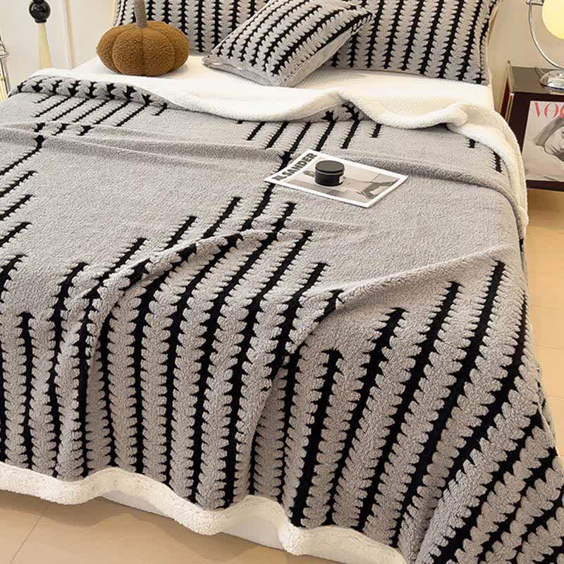 Geometric Print Jacquard Throw Blanket - image 4
