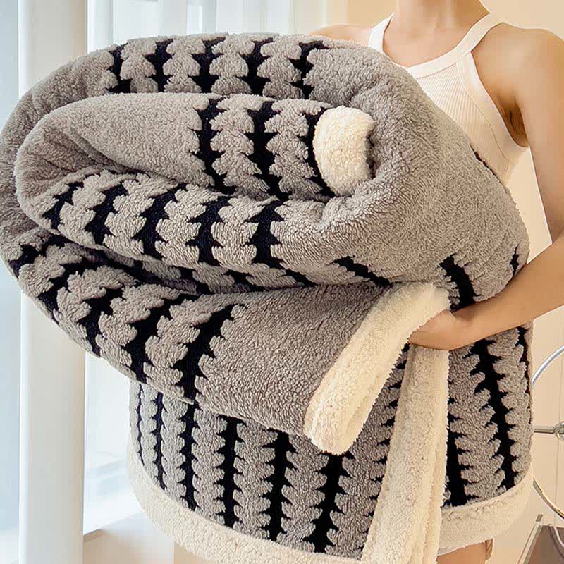 Geometric Print Jacquard Throw Blanket - image 6