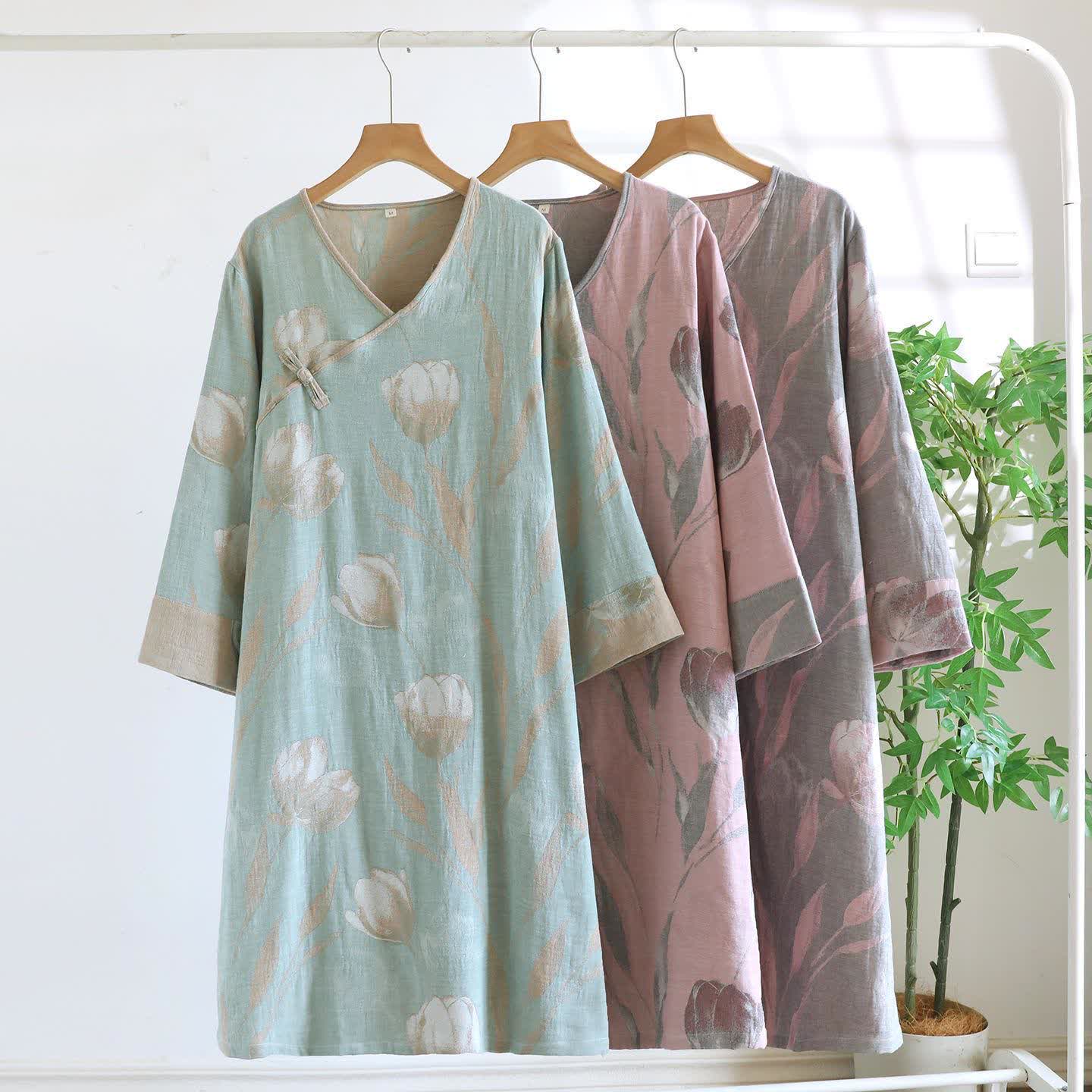 Tulip Natural Cotton Gauze Jacquard Nightdress - image 0