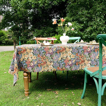 Luxurious Floral Scalloped Edge Tablecloth - 55" x 102" - image 0