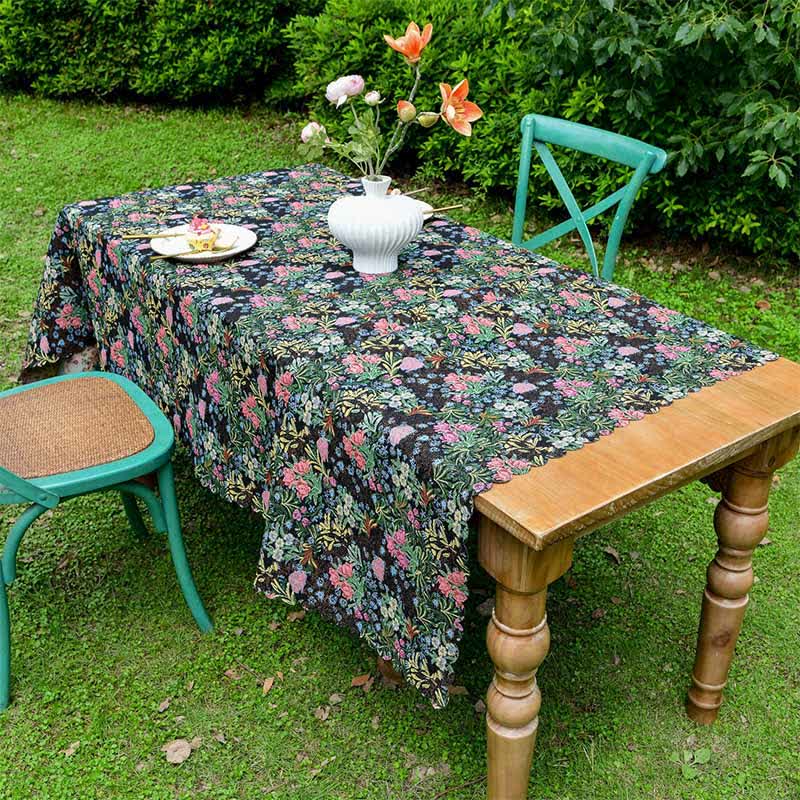 Retro Floral Branch Scalloped Edge Tablecloth - image 2
