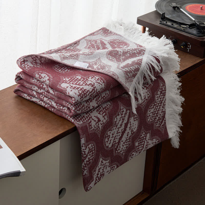 Retro Pattern Reversible Cotton Tassel Quilt - Wine - Queen - image 3