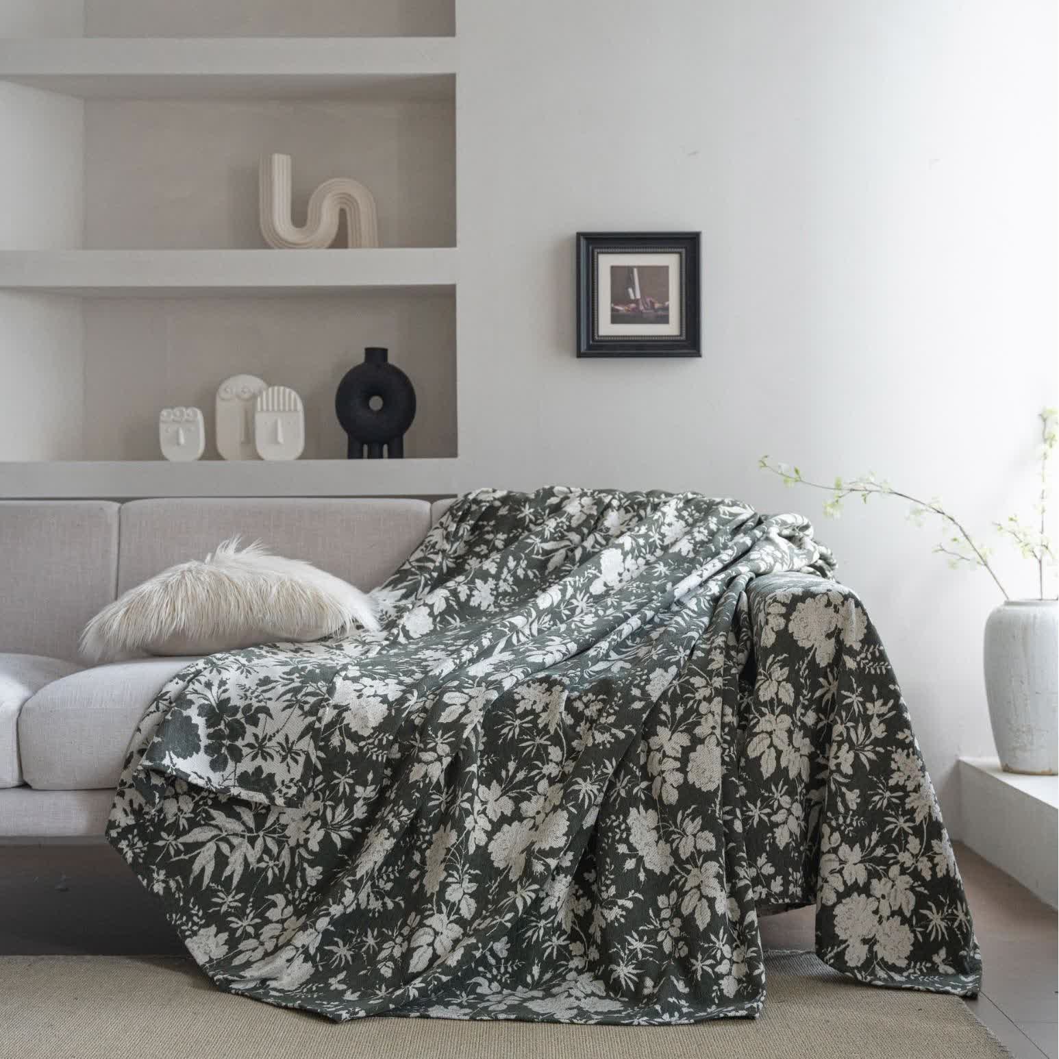 Poppy Floral Leaf Sofa Throw Blanket - image 1