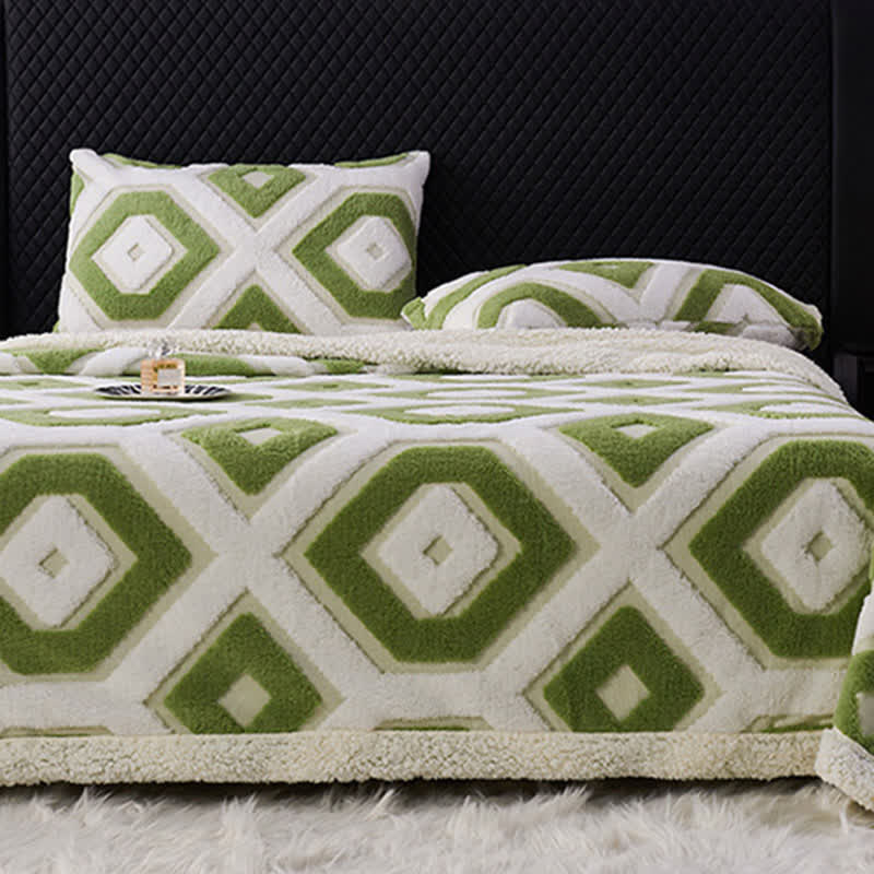 Geometric Pattern Jacquard Sherpa Blanket - image 5