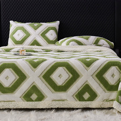 Geometric Pattern Jacquard Sherpa Blanket - image 5