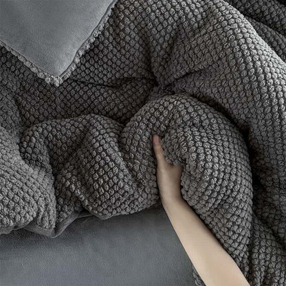 Solid Color Textured Warm Blanket - image 4