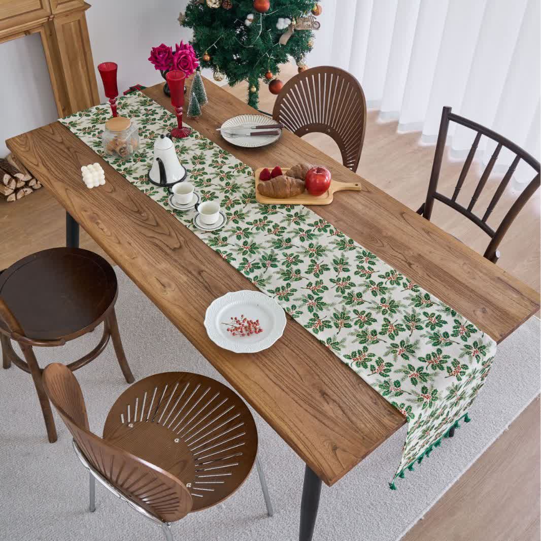 Christmas Holly Leaf Table Runner - image 3